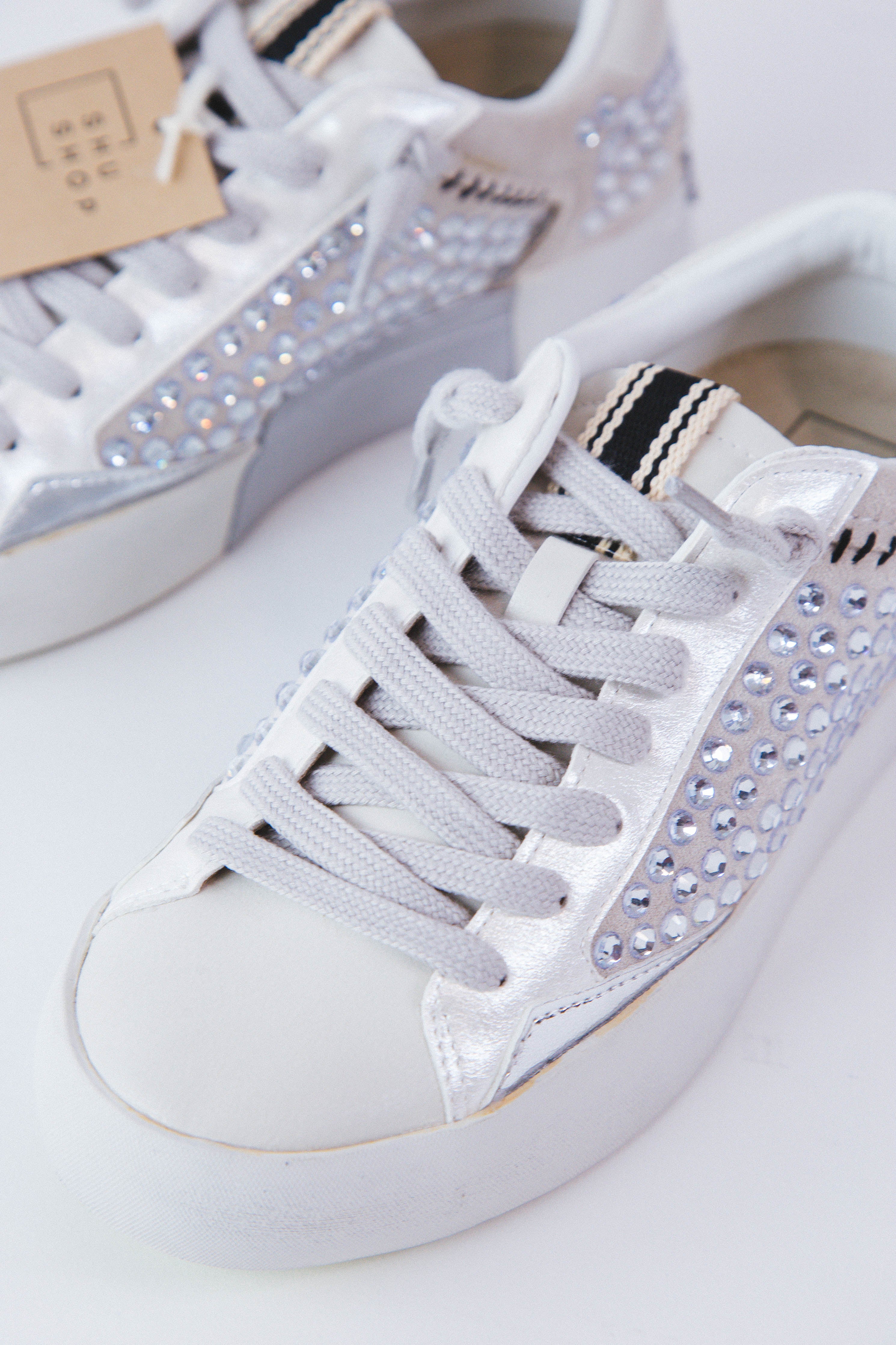 Ruby Low Top Sneaker Light Grey | ShuShop SHUSHOP 
                                 
                                212195 