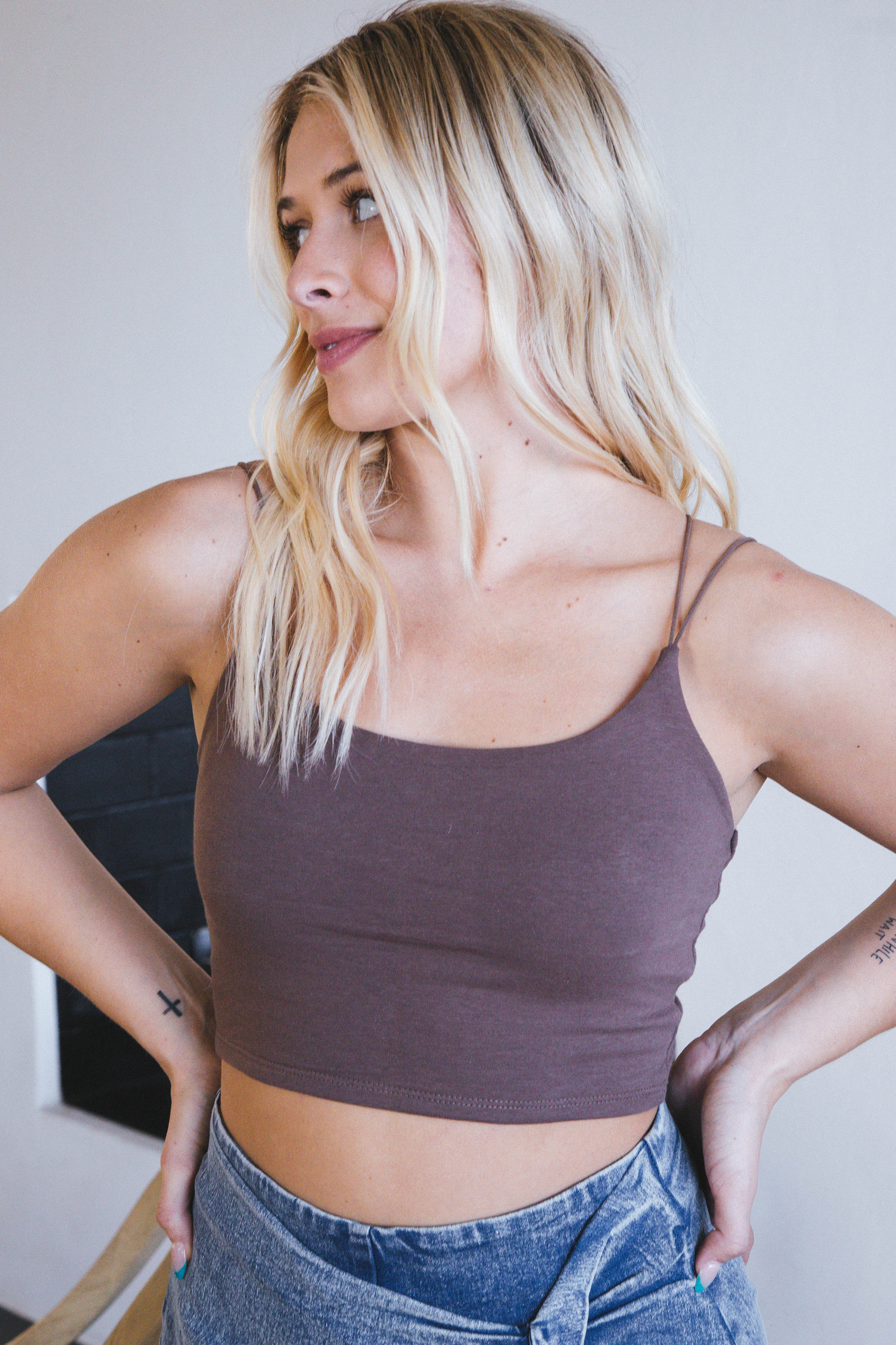 Sarah Cami Crop Top Brown Active Basic 
                                 
                                216256 