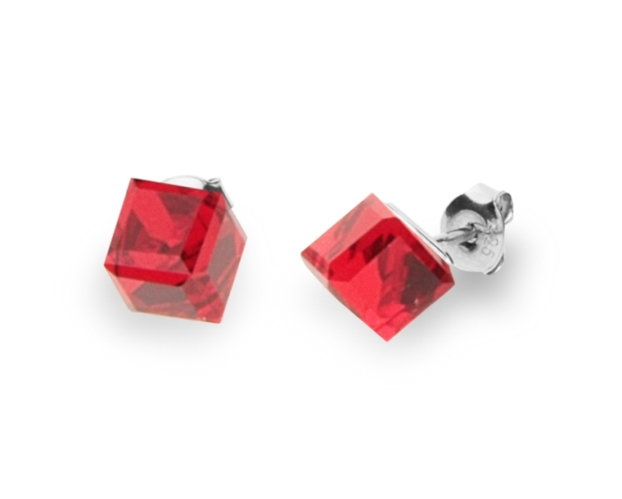 Náušnice se Swarovski Elements Medium Cube Studs K48416SI Siam,Náušnice se Swarovski Elements Medium Cube Studs K48416SI Siam