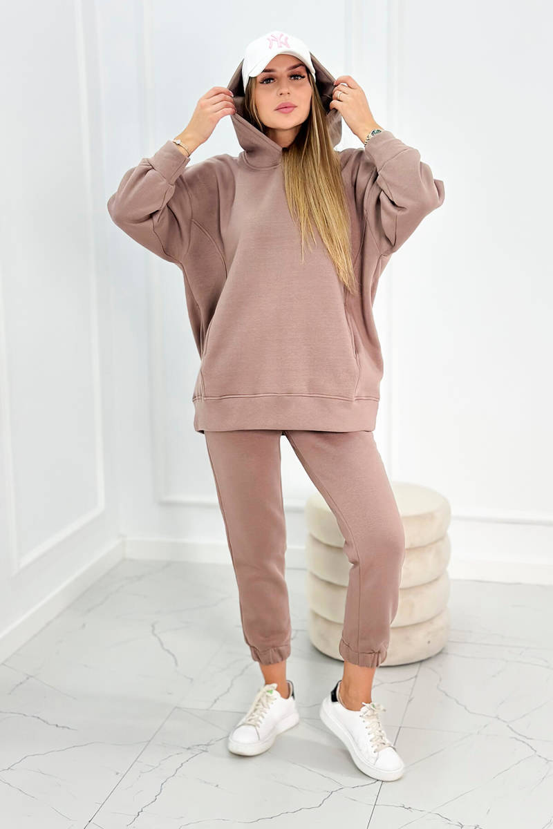 Insulated set with mocca sweatshirt