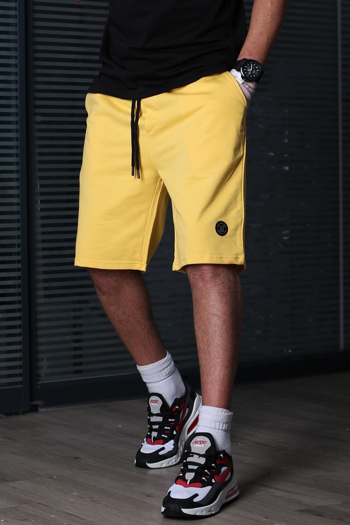 Madmext Men's Yellow Basic Shorts 5446