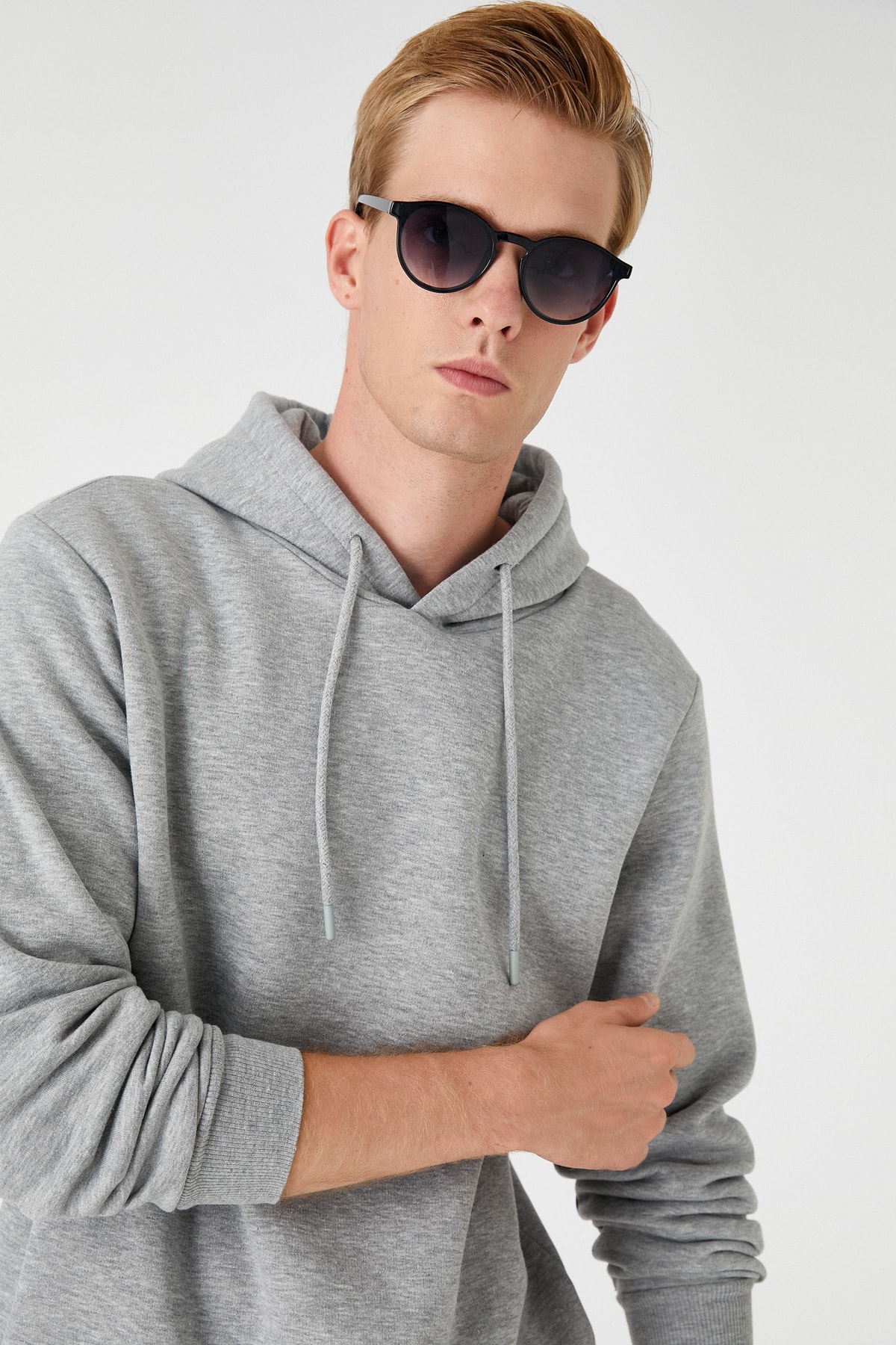 Koton Basic Hooded Sweatshirt