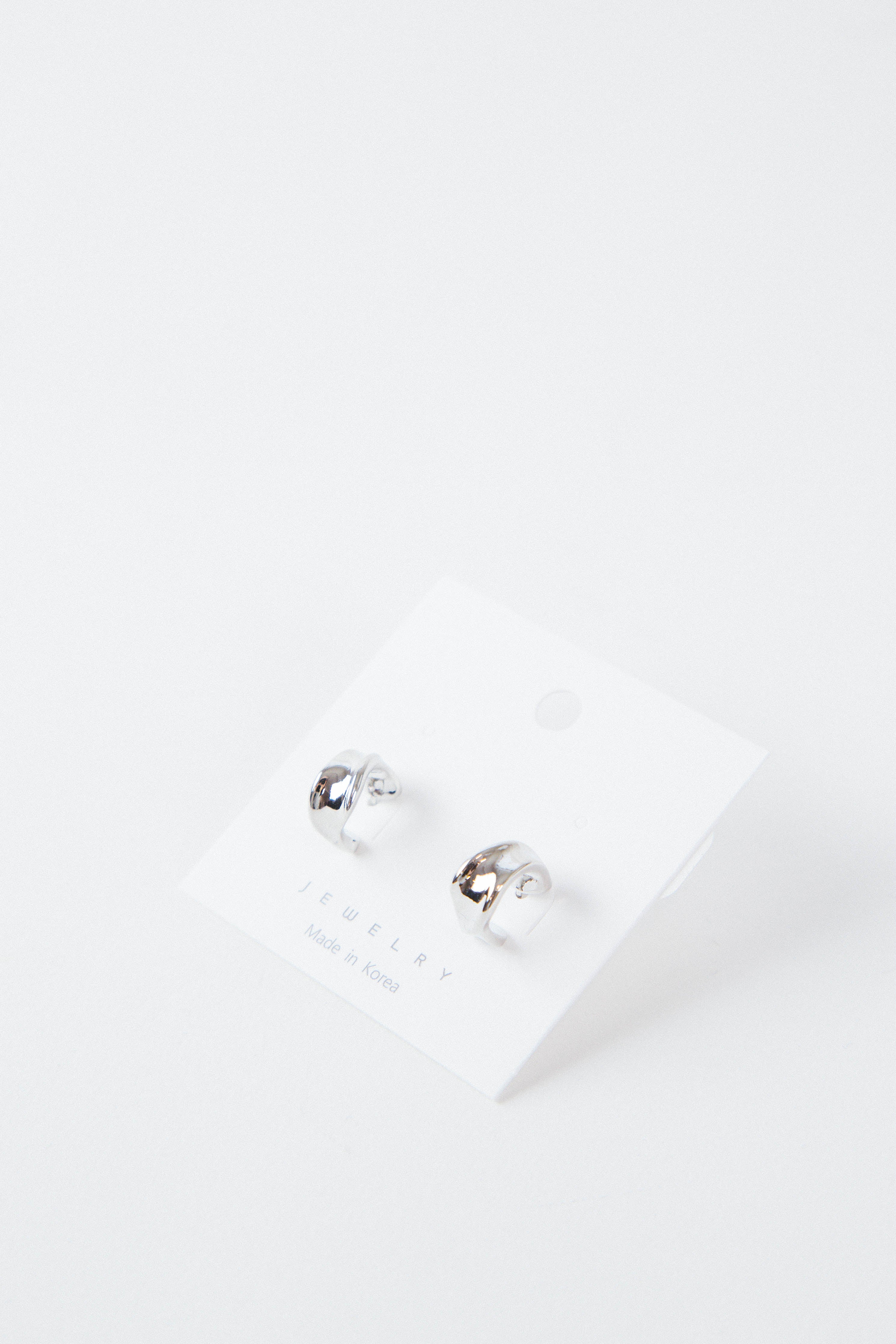 Willow Small Hoop Silver