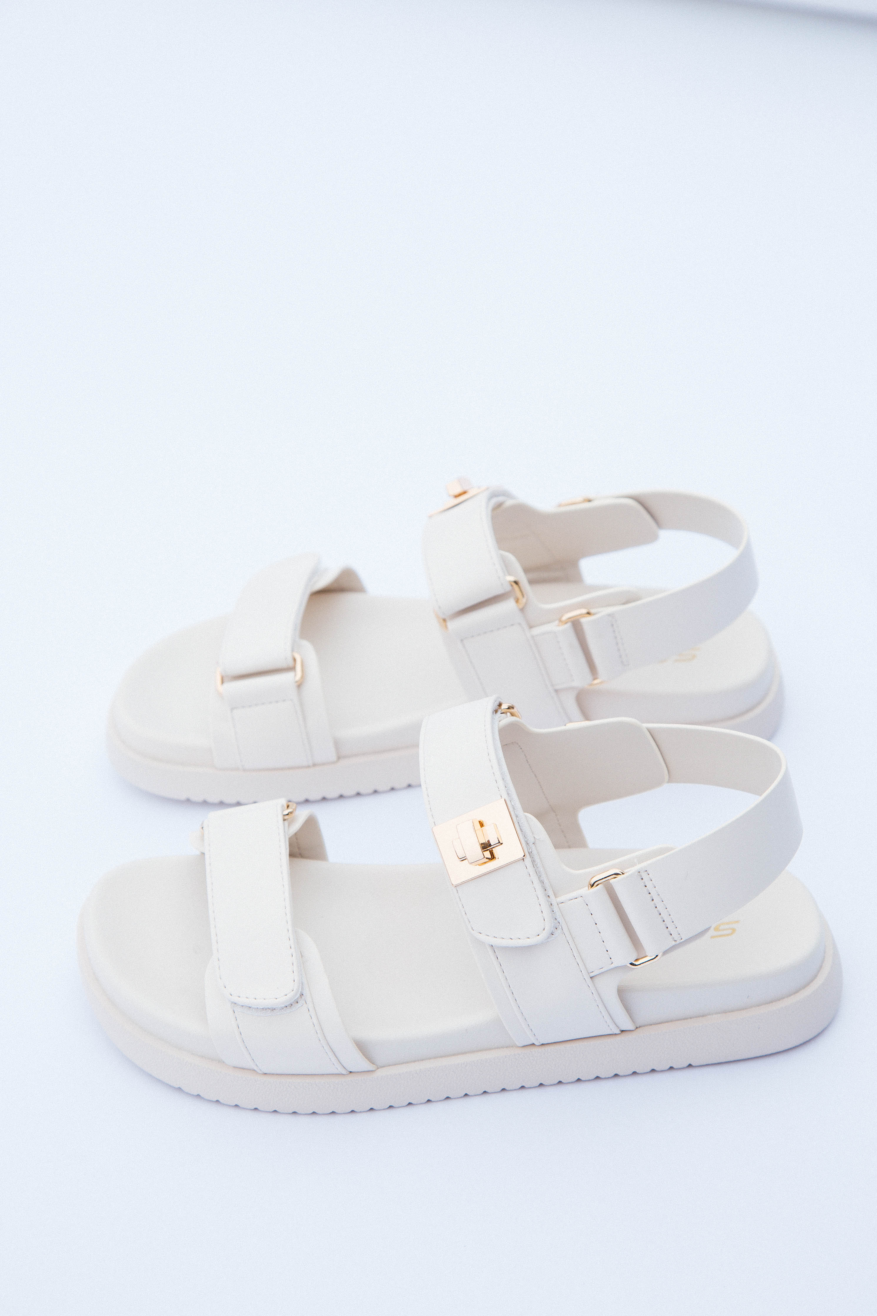 Cobber Flatform Sandal Bone PU
