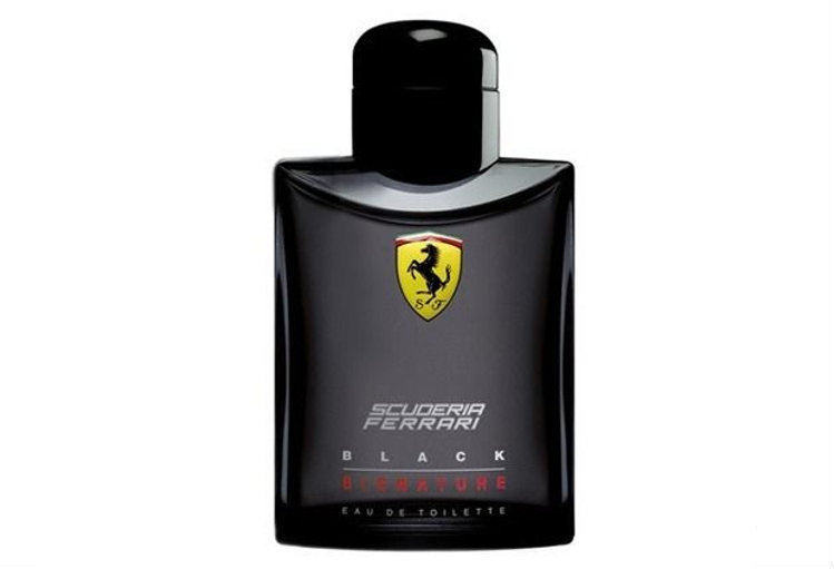 Ferrari Scuderia Black Signature