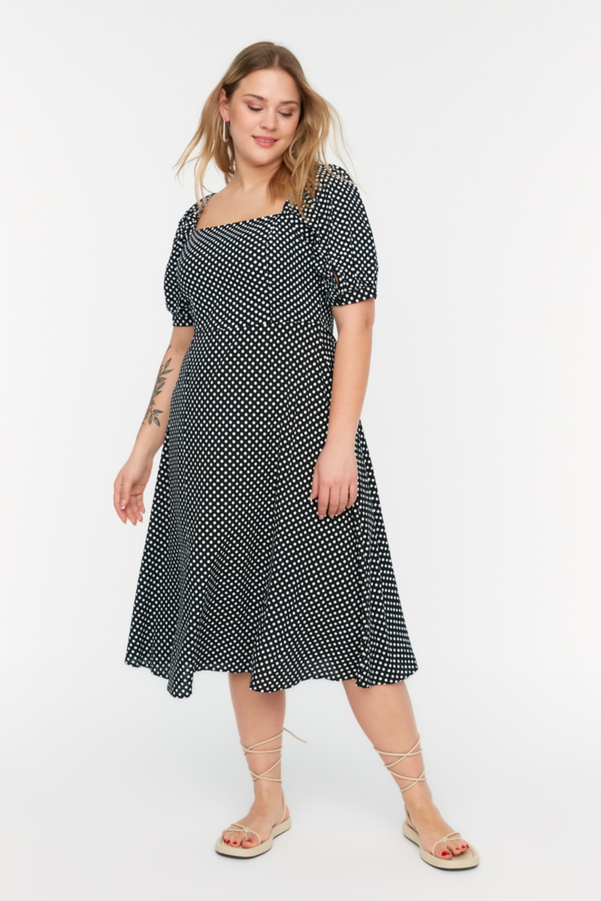 Damen Kleid Trendyol