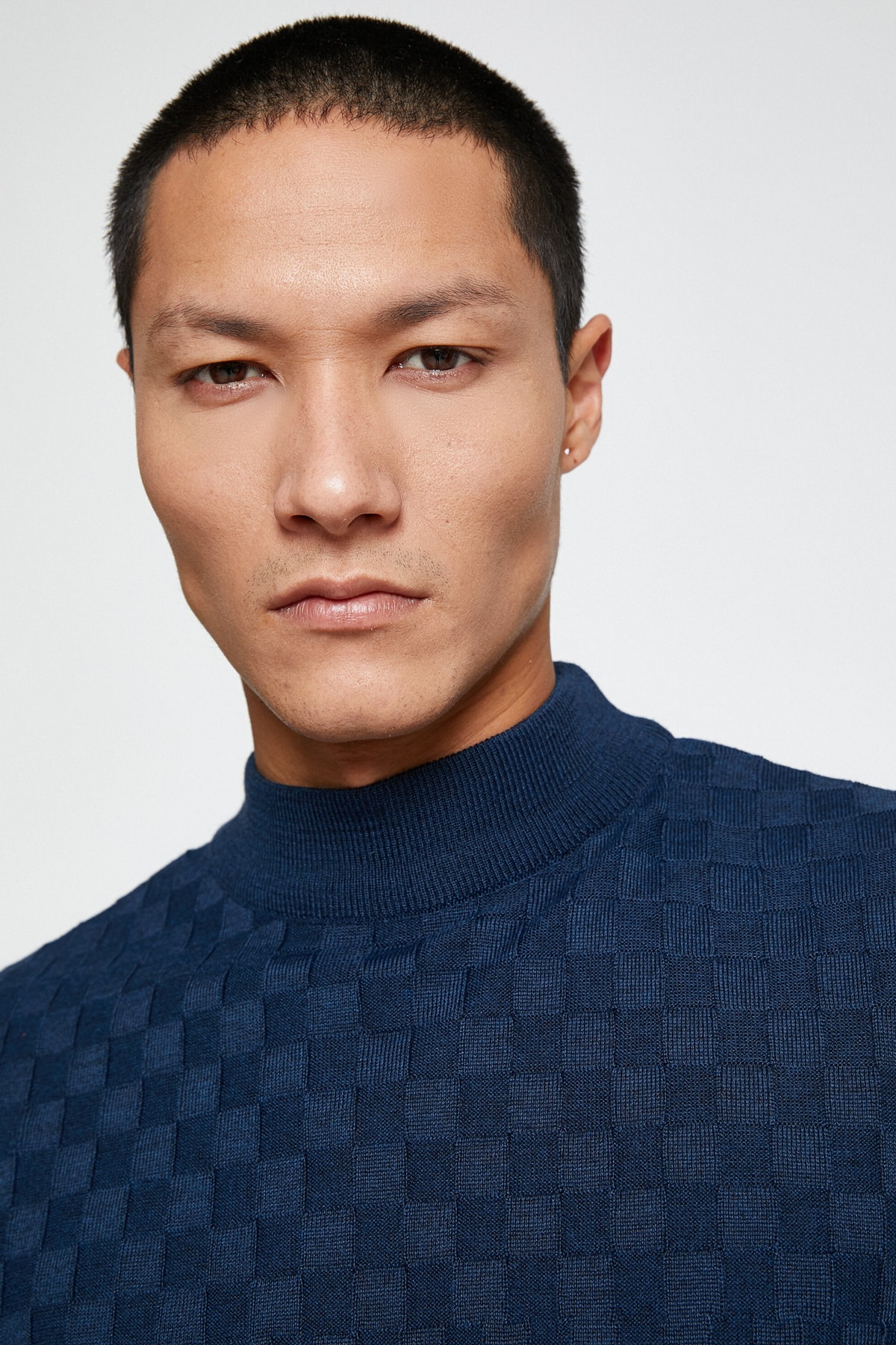 Koton Basic Knitwear Sweater Half Turtleneck Long Sleeved Geometric Pattern.