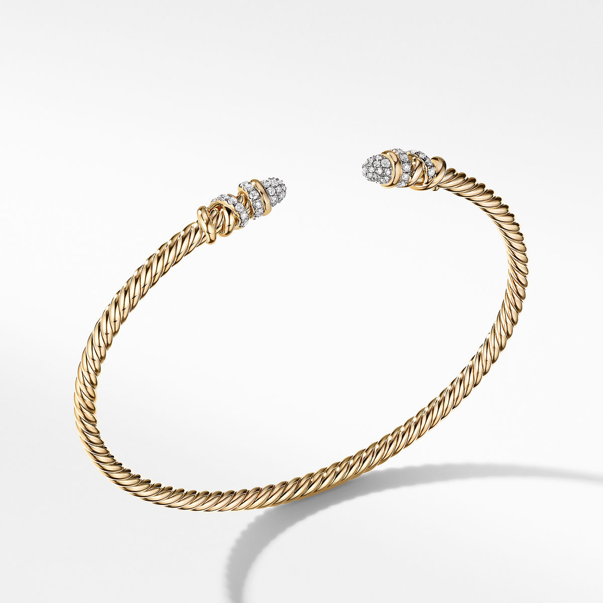 David Yurman Petite Helena Bracelet in 18K Yellow Gold with Pave Diamonds - Large