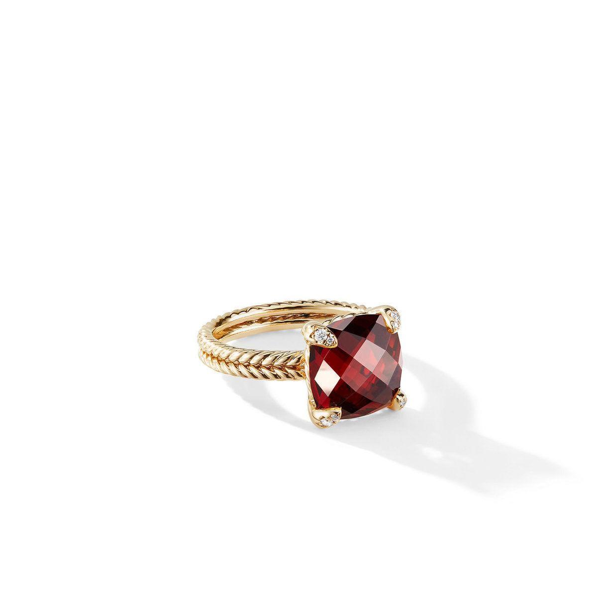 David Yurman Ring with Garnet and Diamonds in 18K Gold - Size 6.5