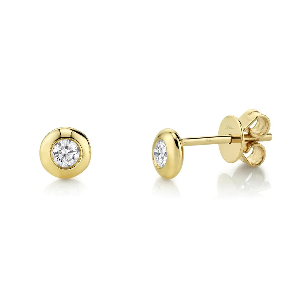 Shy Creation 1/5ctw Round Diamond Bezel Yellow Gold Stud Earrings
